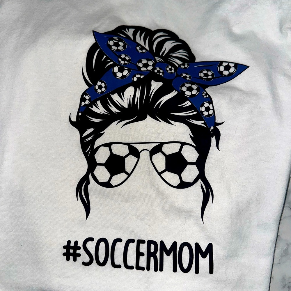 Soccer Mom XL T-shirt